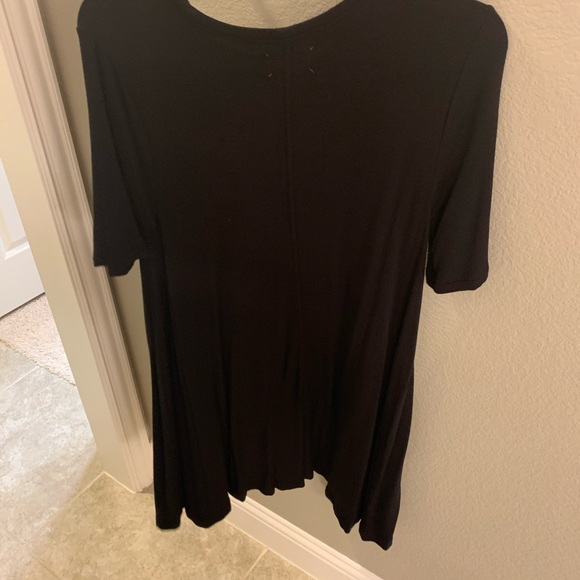 Lou & Grey Black Signature Soft Swing Dress - Picture 5 of 5